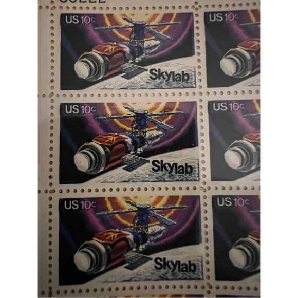 MNH 1973 Skylab SHEET of 50 10c Stamps #1529 - Picture 2 of 2